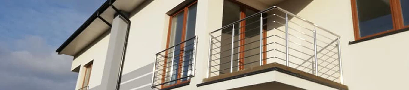 Balkony francuskie i nierdzewne balustrady balkonowe